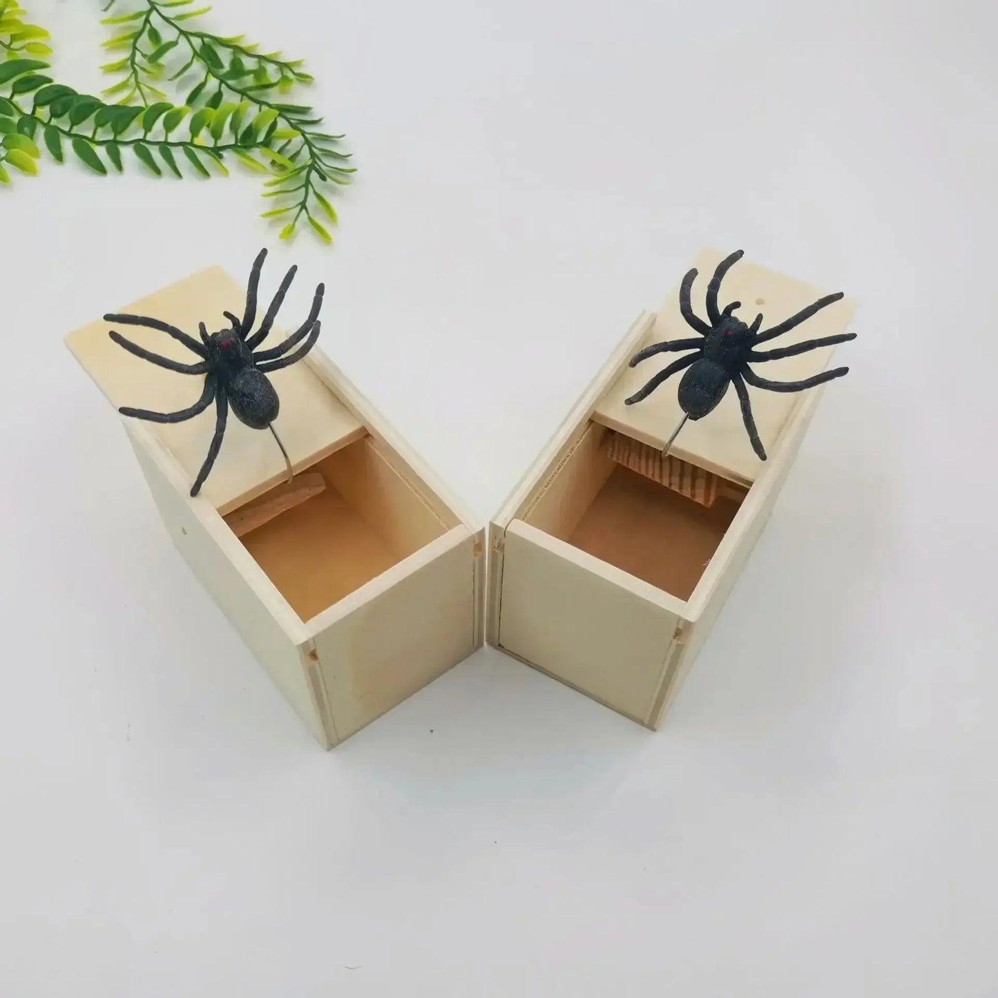 Trick Spider Funny Scare Box Wooden Hidden Box Quality Prank Wooden Scare Box Fun Game Prank Trick Friend Office Toys Best Products Online